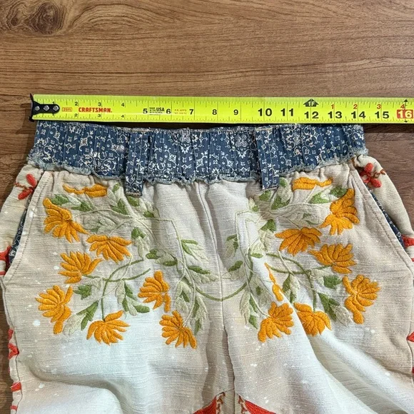 Free People Augusta Floral Embroidered Tan Braid Tie Boho Shorts - Picture 6 of 16